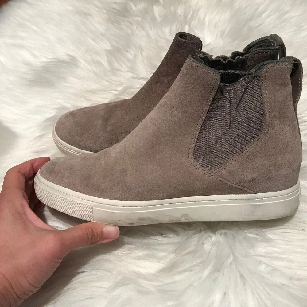 Vince Shoes Newlyn Chelsea High Top Sneakers Pull On Suede Cream Womens 7M EU37 - Picture 3 of 8